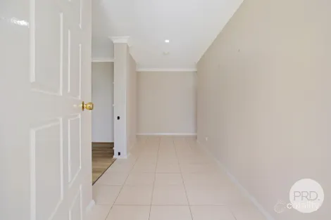 Property photo of 13 Daintree Circuit Moore Creek NSW 2340