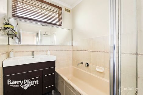 Property photo of 4 Shirley Avenue Seaford VIC 3198