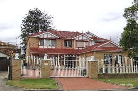 54 Wolseley St, Fairfield, NSW 2165