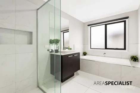 Property photo of 24 Energy Drive Lyndhurst VIC 3975