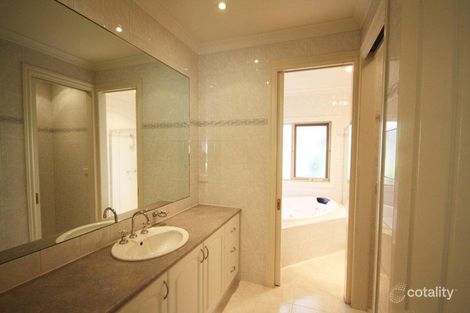 Property photo of 13-14 Oban Woods Ringwood North VIC 3134