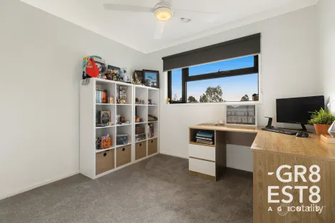 Property photo of 85 Avonbury Circuit Cranbourne West VIC 3977
