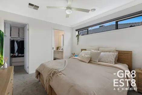 Property photo of 85 Avonbury Circuit Cranbourne West VIC 3977