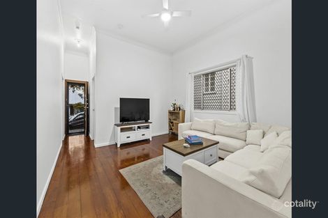 86 Windsor Rd, Red Hill, QLD 4059