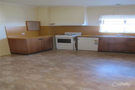 Property photo of 4 Patterson Avenue Hamilton VIC 3300