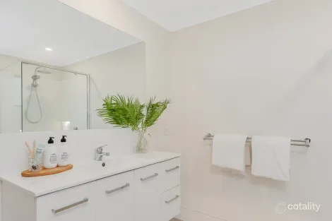 Property photo of 46 Mulloway Circuit Merimbula NSW 2548