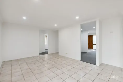 Property photo of 14A Sillmon Way Duncraig WA 6023