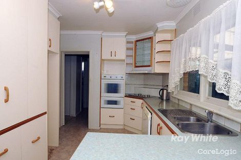 Property photo of 8 Bunnett Road Knoxfield VIC 3180