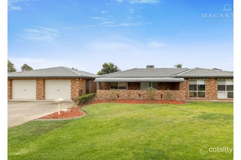 2 Truscott Dr, Ashmont, NSW 2650