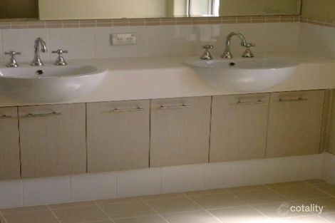 Property photo of 64 Beechwood Circle Aveley WA 6069