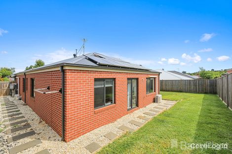 Property photo of 38 Timbertop Crescent Drouin VIC 3818