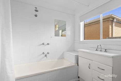 Property photo of 16 Bellbird Avenue Norlane VIC 3214