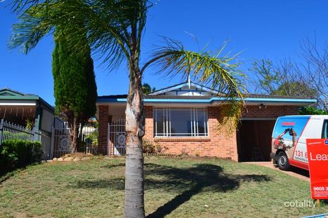25 Mary St, Macquarie Fields, NSW 2564