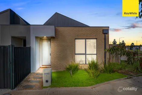 Property photo of 4 Kingdom Boulevard Weir Views VIC 3338