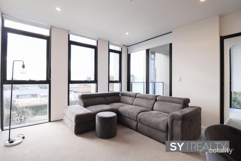 212/11 Village Pl, Kirrawee, NSW 2232