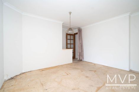 Property photo of 30 McBeth Way Kardinya WA 6163