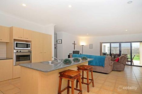 Property photo of 6 Mauritius Court Varsity Lakes QLD 4227
