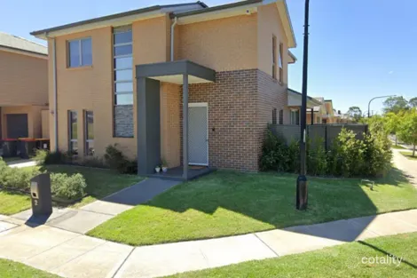 Property photo of 2 Riverbrae Avenue Riverstone NSW 2765