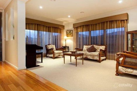 Property photo of 20 Flinders Court Cranbourne North VIC 3977