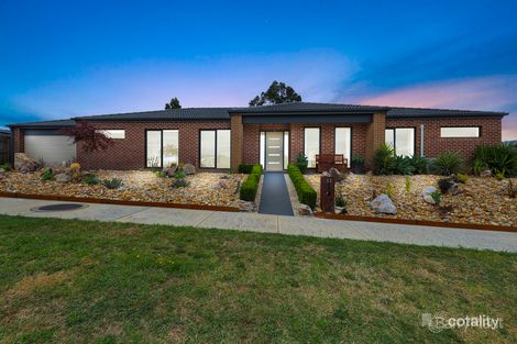 Property photo of 52 Manikato Drive Drouin VIC 3818