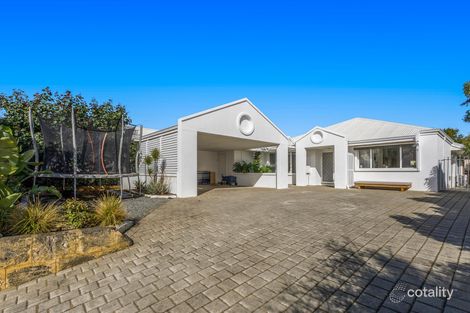 Property photo of 2/2 Clipper Way Halls Head WA 6210