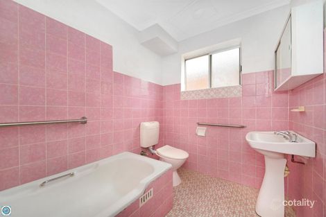 Property photo of 2/11 Osborne Street Wollongong NSW 2500