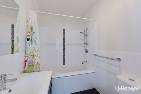 Property photo of 26/40 Henry Kendall Street Franklin ACT 2913