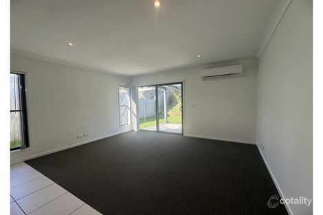 Property photo of 2/15 Chrome Drive Pimpama QLD 4209