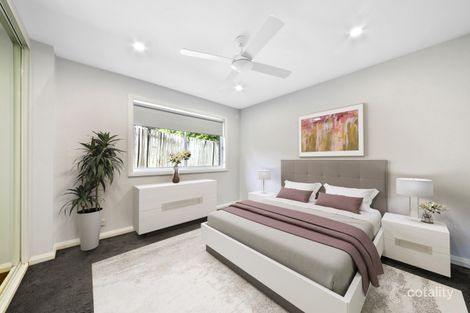 Property photo of 42 Warriewood Road Warriewood NSW 2102