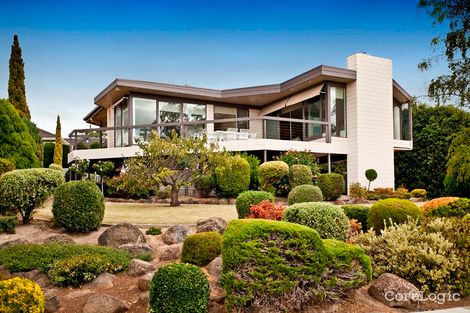 Property photo of 4 Stirling Crescent Glen Waverley VIC 3150