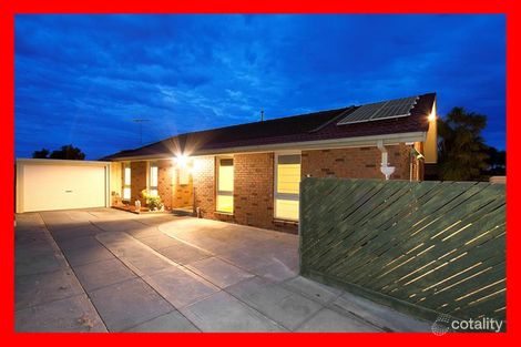 Property photo of 23 Brett Drive Keysborough VIC 3173
