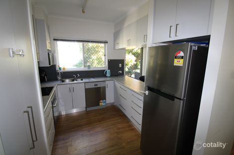 Property photo of 18 Saffola Place Emerald QLD 4720