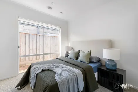 Property photo of 24 Bianca Crescent Greenvale VIC 3059