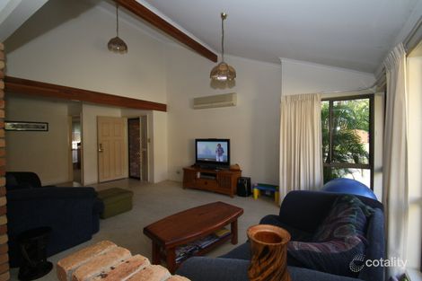 Property photo of 37 Walter Raleigh Crescent Hollywell QLD 4216