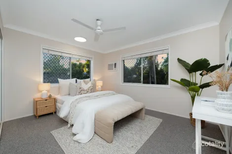 Property photo of 4 Marlynda Avenue Cranbrook QLD 4814