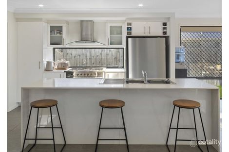 Property photo of 93 Vineyard Drive Greenbank QLD 4124