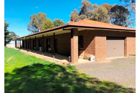 280 Grants Rd, Woodstock, VIC 3751