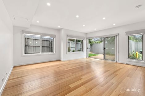 Property photo of 3/8 Fairlie Avenue Macleod VIC 3085