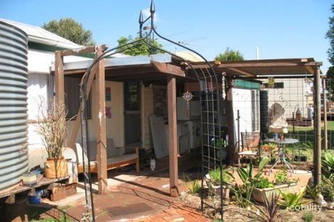 Property photo of 19 Andrew Street Wooroolin QLD 4608