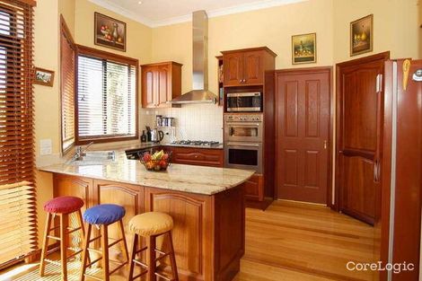 Property photo of 5 Feathertop Rise Wheelers Hill VIC 3150