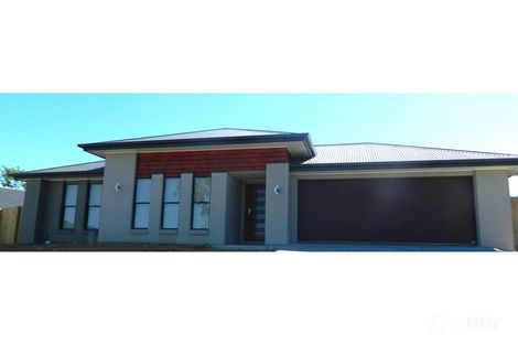 Property photo of 36 Marcus Drive Regents Park QLD 4118