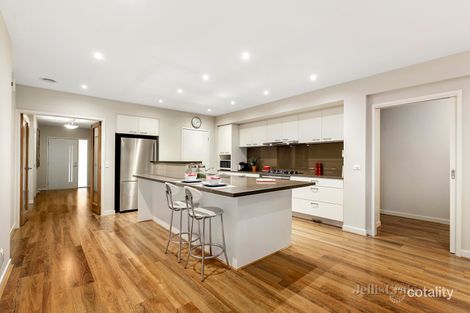 Property photo of 12 Ashmore Road Forest Hill VIC 3131