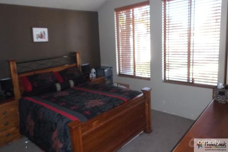 Property photo of 5 Britten Court Collie WA 6225