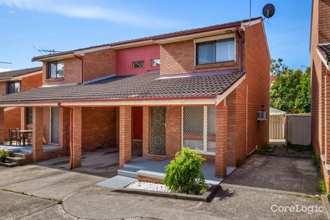 Property photo of 4/65 Canterbury Road Glenfield NSW 2167