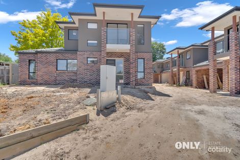Property photo of 1/7 Highview Court Pakenham VIC 3810