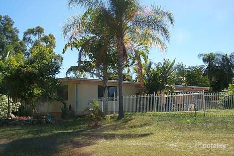 4 Henderson St, Collinsville, QLD 4804