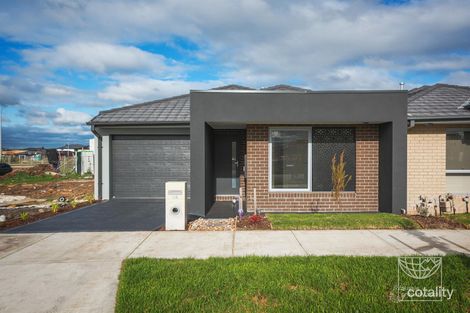 34 Jarlath Dr, Mambourin, VIC 3024