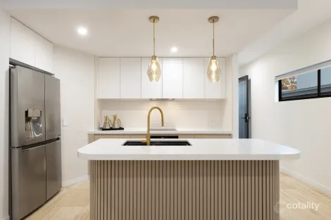 Property photo of 3/3 Enid Avenue Southport QLD 4215