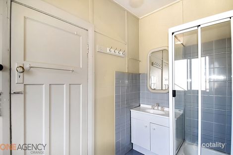 Property photo of 320 Lords Place Orange NSW 2800