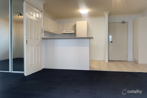 Property photo of 10/11-19 Taylor Street Biggera Waters QLD 4216